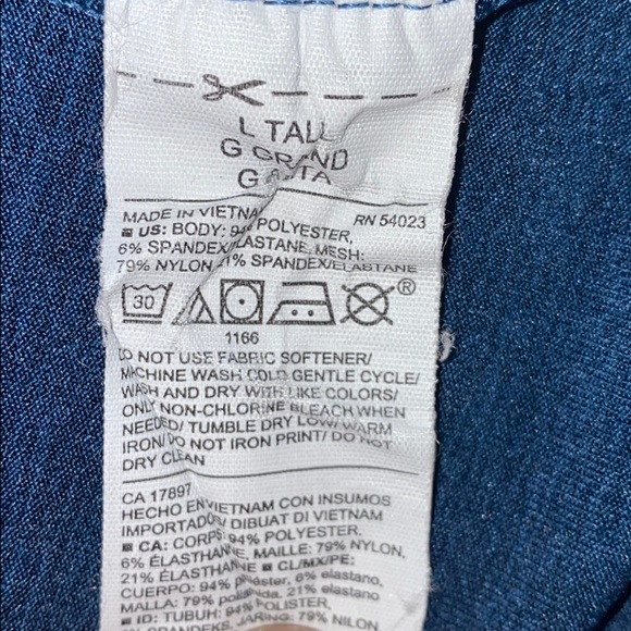 old navy active tank top - Picture 5 of 5